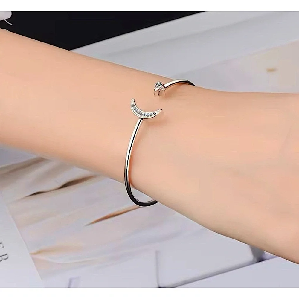 NEW Dainty‎ Moon & Star 925 Sterling Silver Bracelet